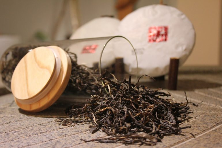 tea-leaves